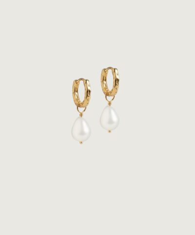 Significant Pearl Hoops